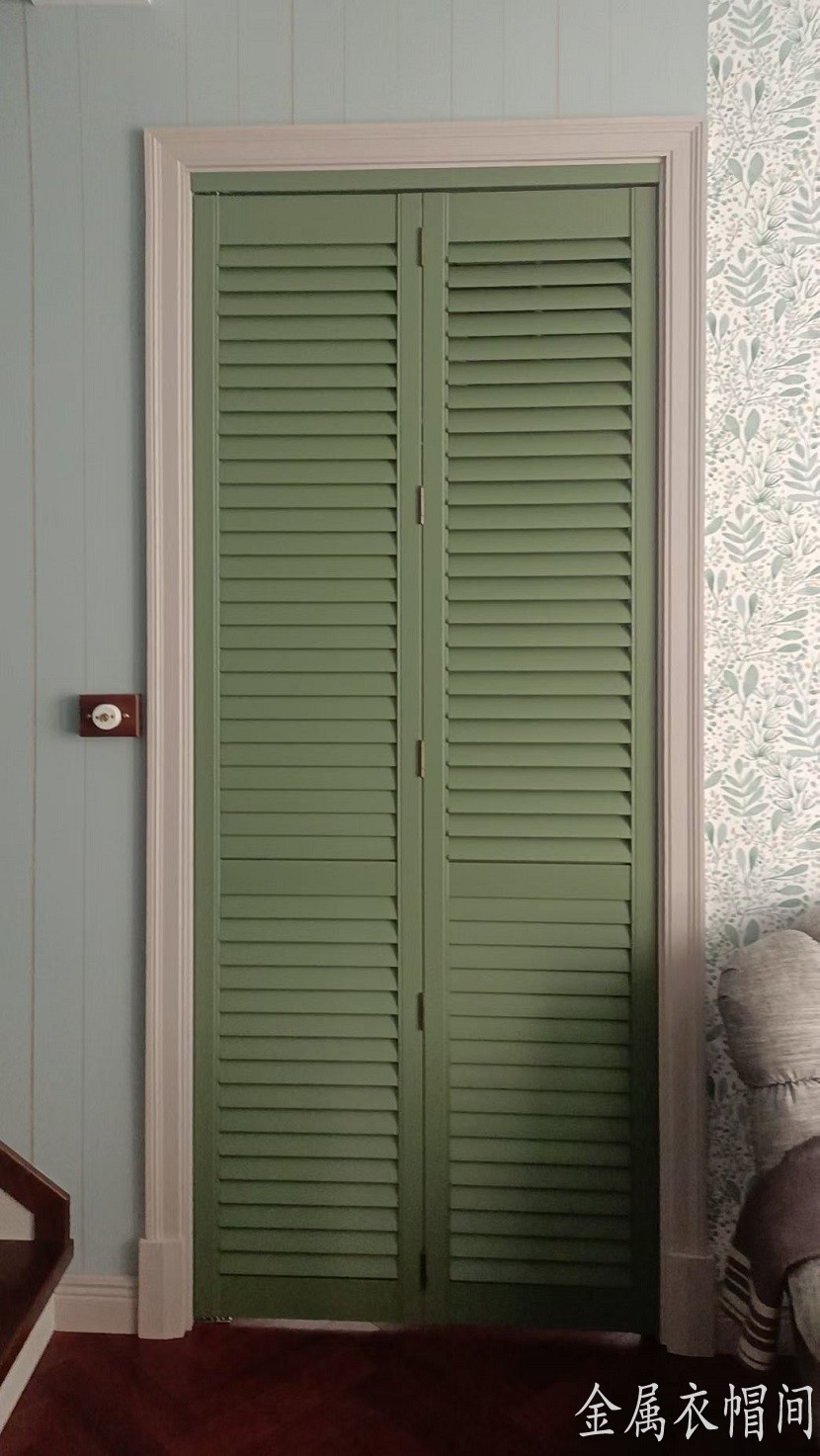 金属衣柜衣帽间定制服务3.jpg